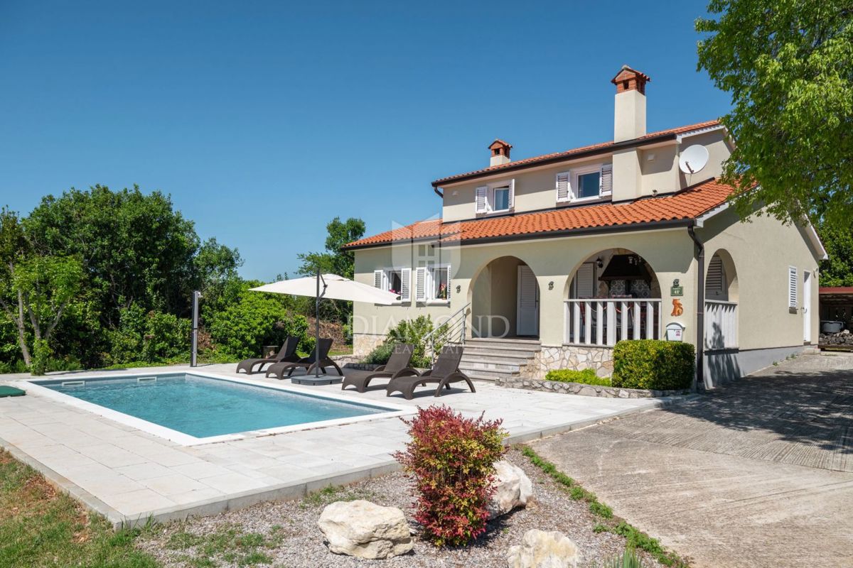 Casa LABIN, 490.000 €