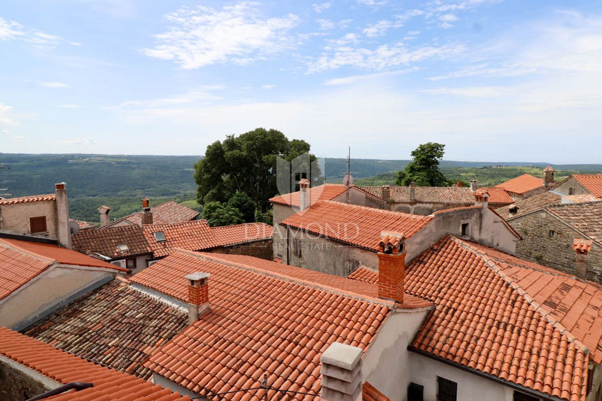 GROŽNJAN