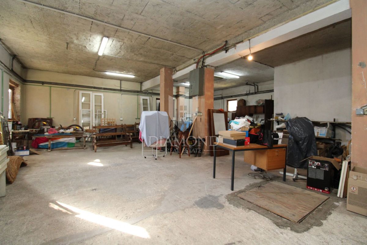 Коммерческая площадь VIŠKOVO, 1.000 €