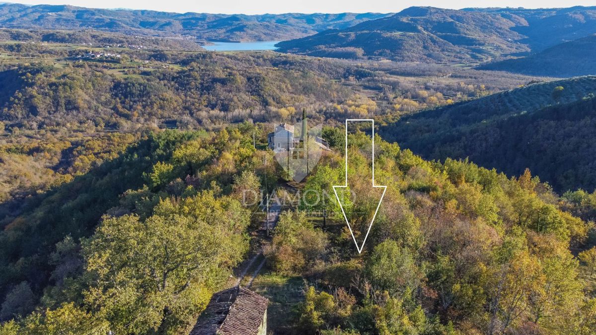 Дом MOTOVUN, 299.000 €