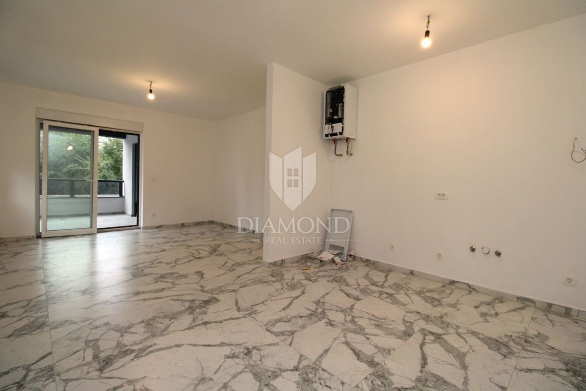 Appartamento MATULJI, 285.000 €