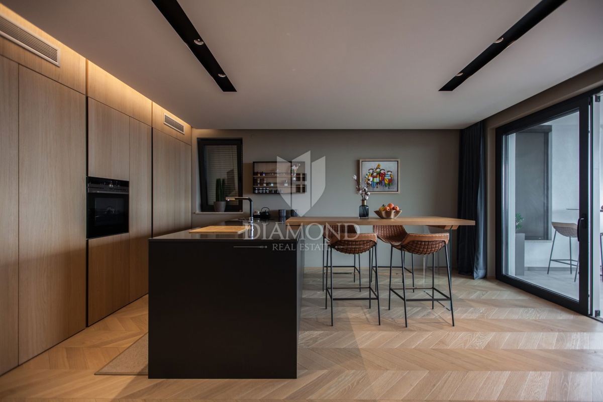 Квартира NOVIGRAD, 520.000 €