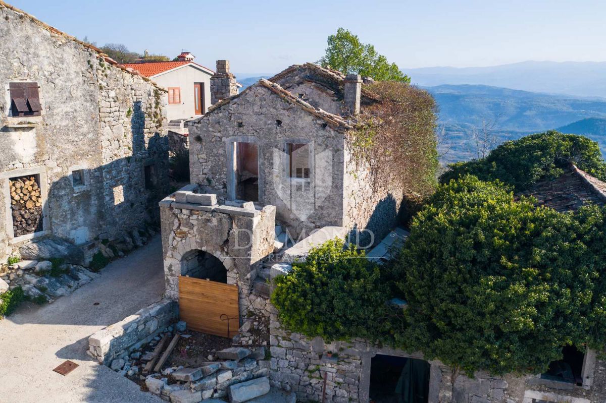 PIĆAN