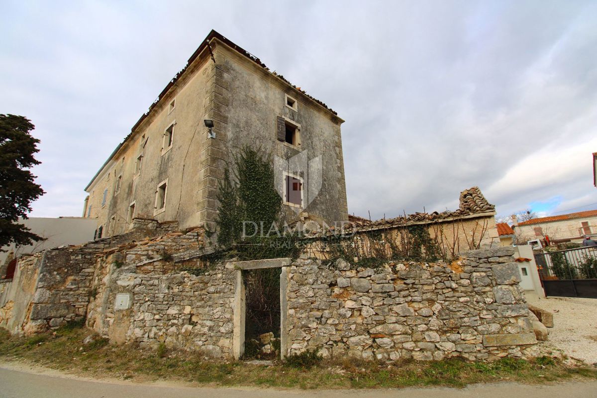 PUNTERA