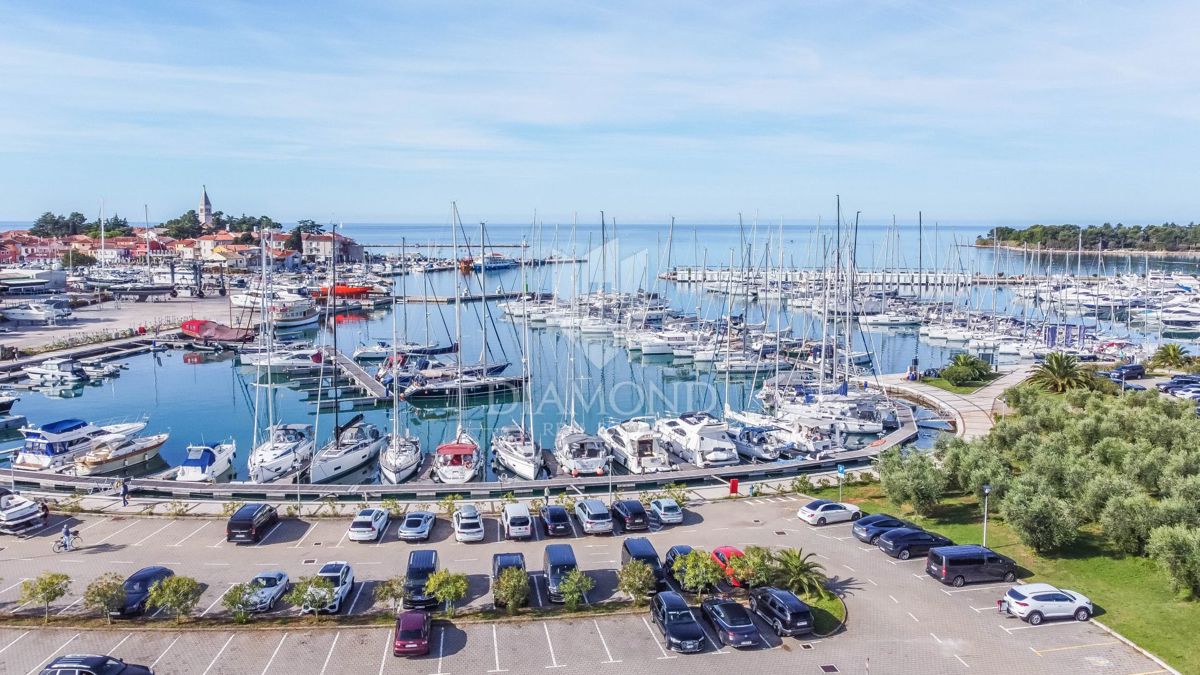 Appartamento NOVIGRAD, 420.000 €