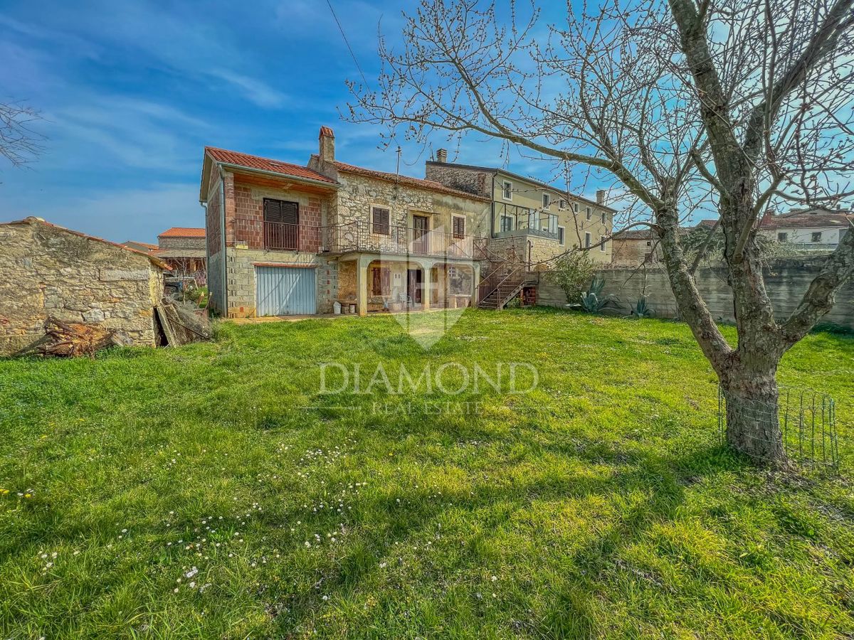 Casa NOVIGRAD, 250.000 €
