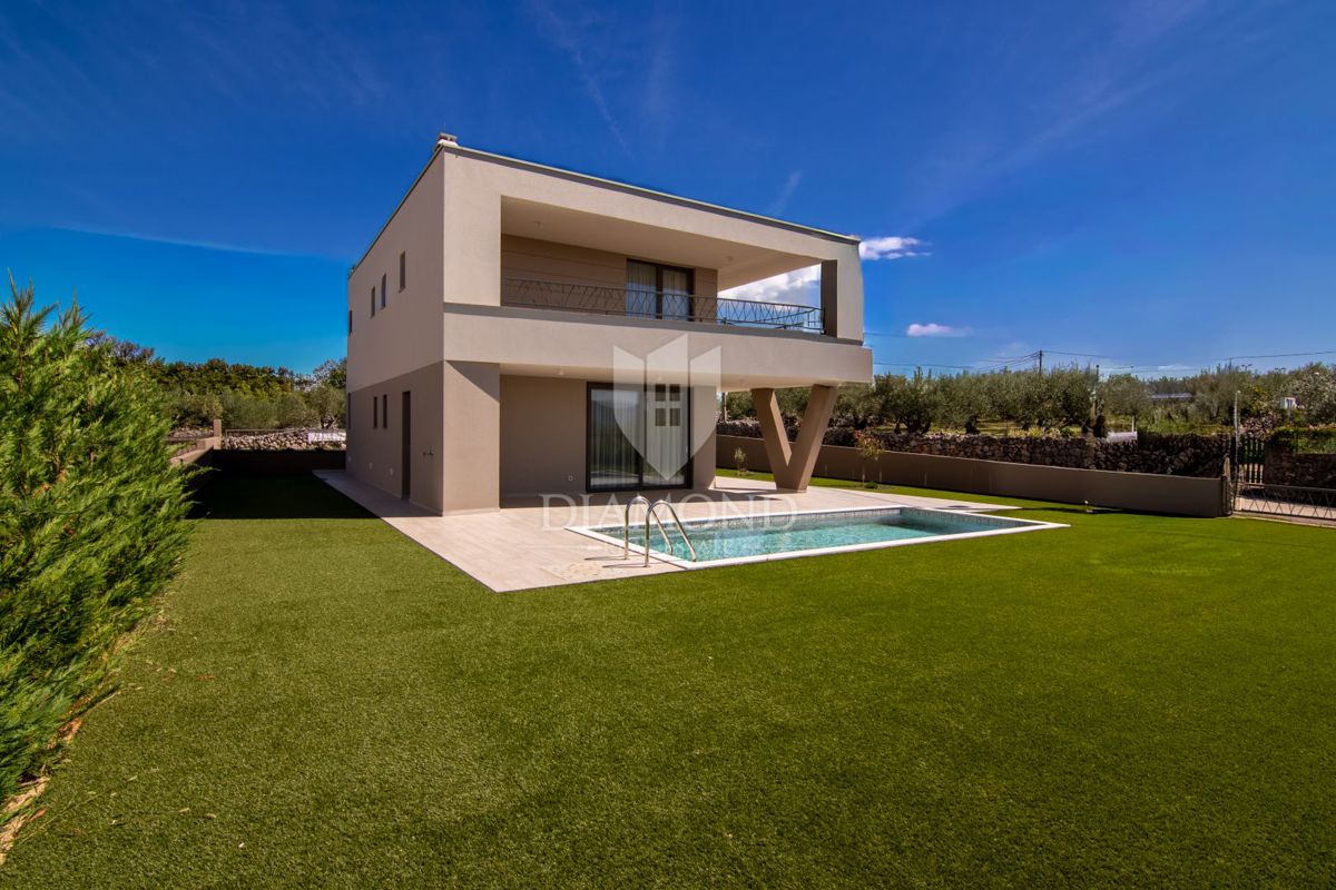 Дом KRK, 899.000 €