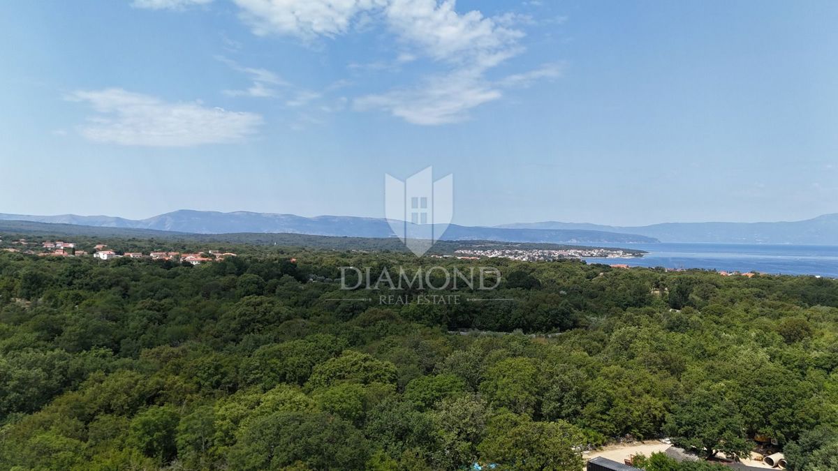 Участок KRK, 145.000 €