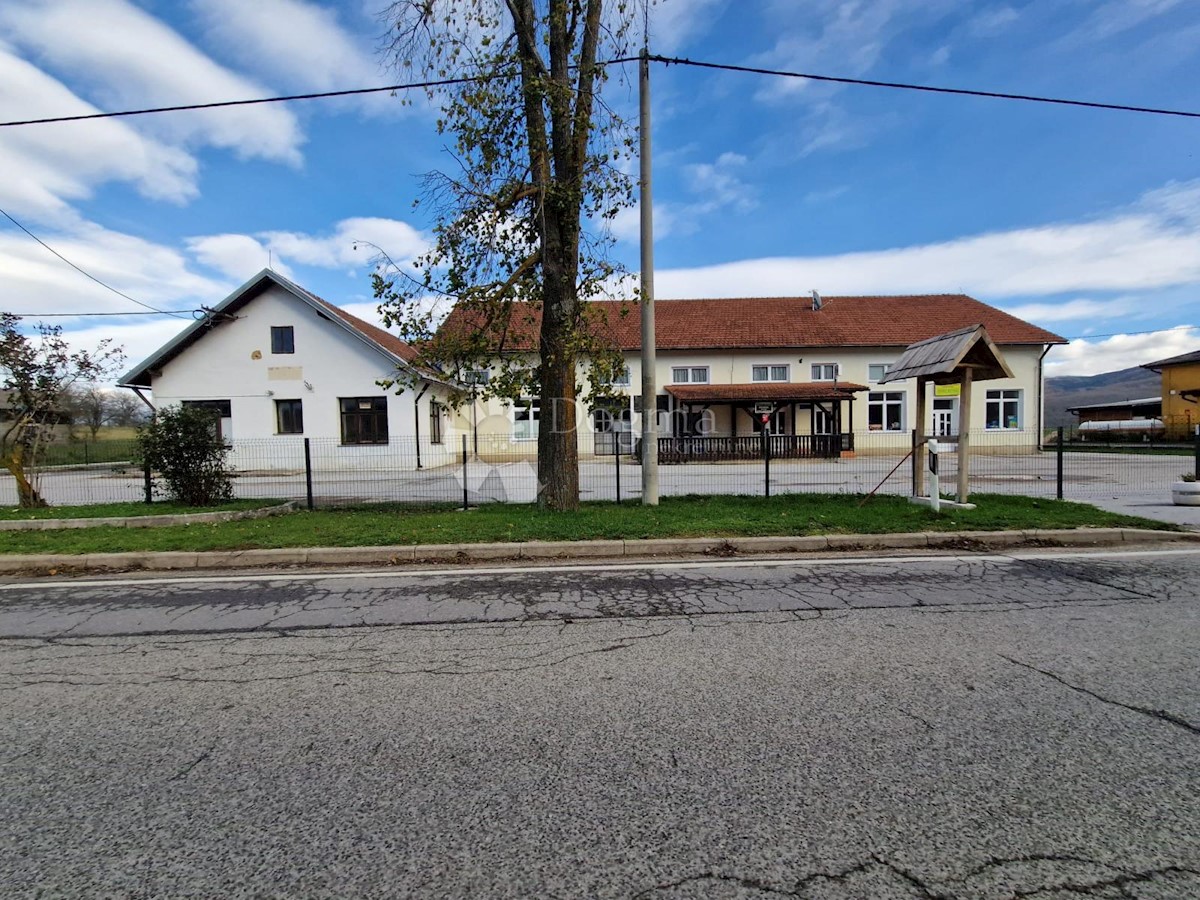 LIČKO LEŠĆE