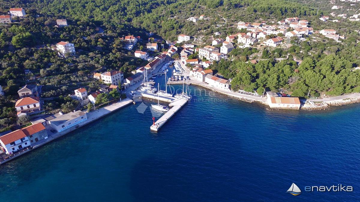 MALI IŽ