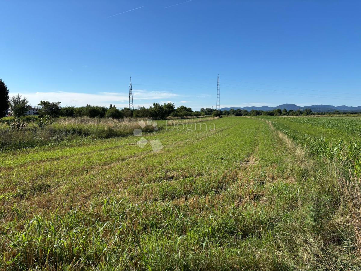 Terreno VARAŽDIN, 97.000 €