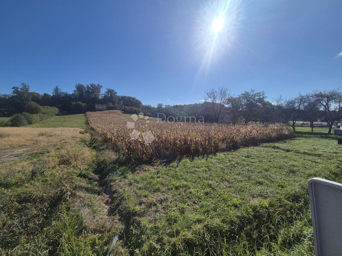 Terreno JAKOVLJE, 52.000 €