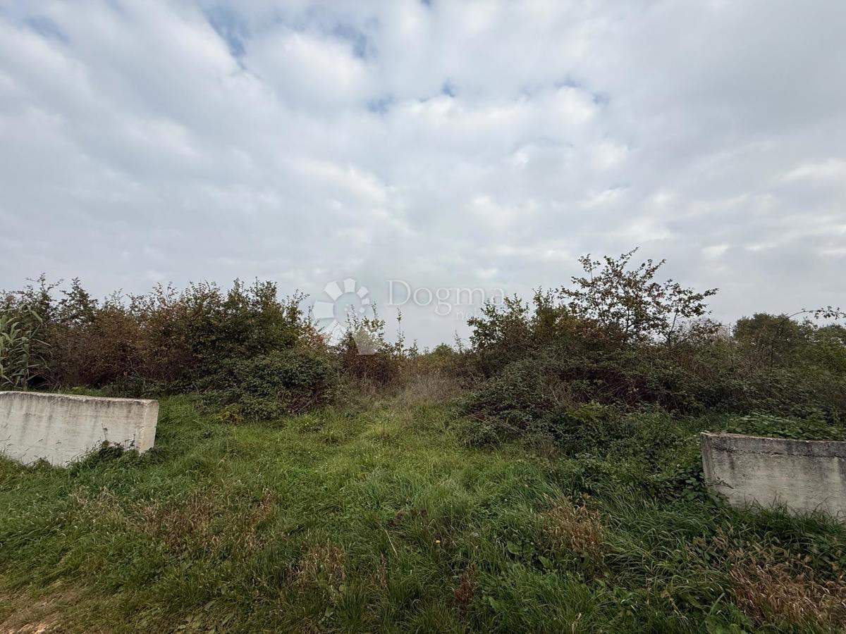 Участок TAR-VABRIGA, 199.000 €