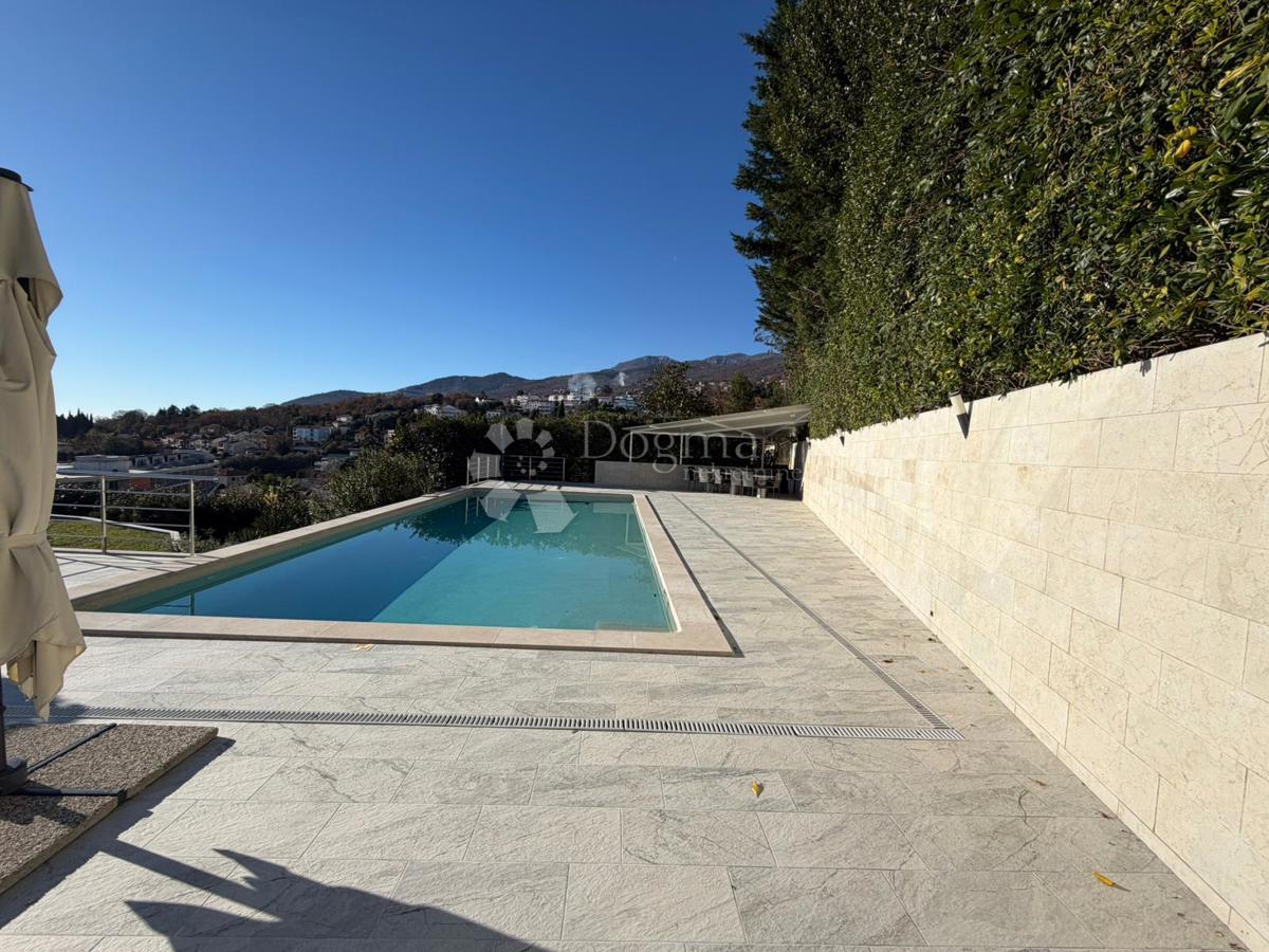 Appartamento OPATIJA, 2.500 €