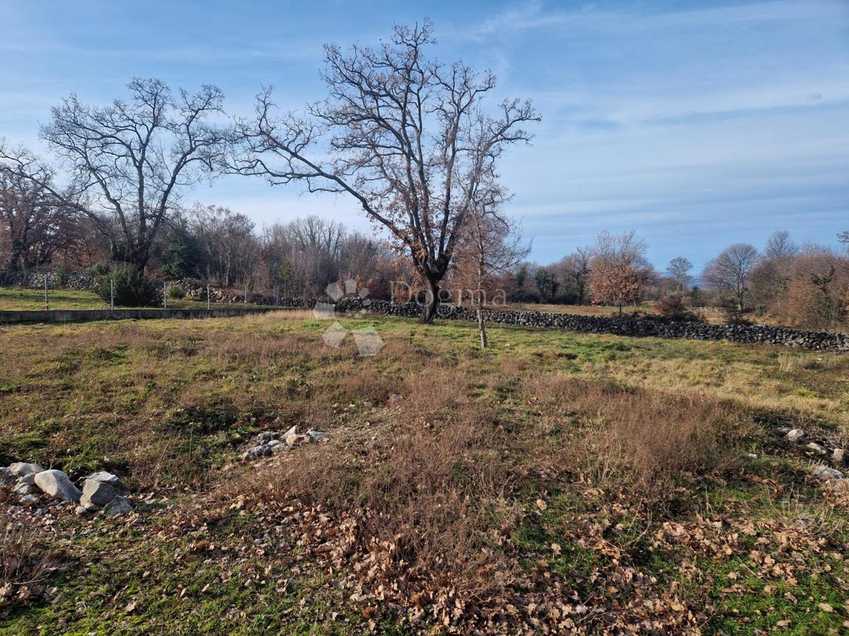 Terreno KRK, 386.000 €