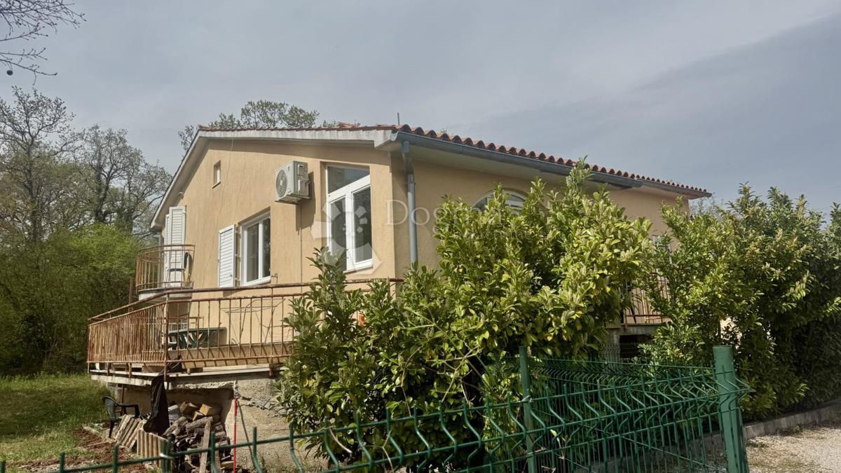 Casa LABIN, 385.000 €