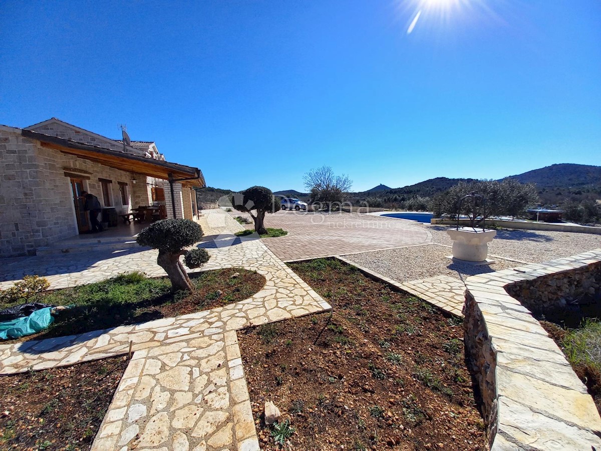 GAĆELEZI