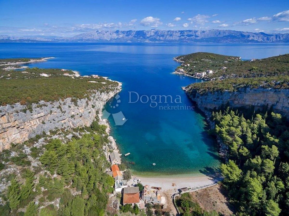 HVAR