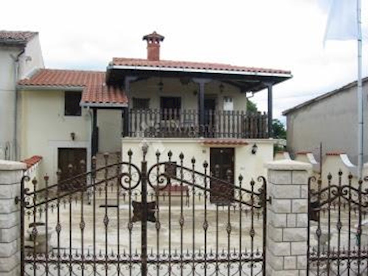 JURIĆI