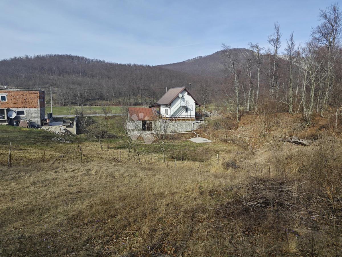 BAŠKE OŠTARIJE