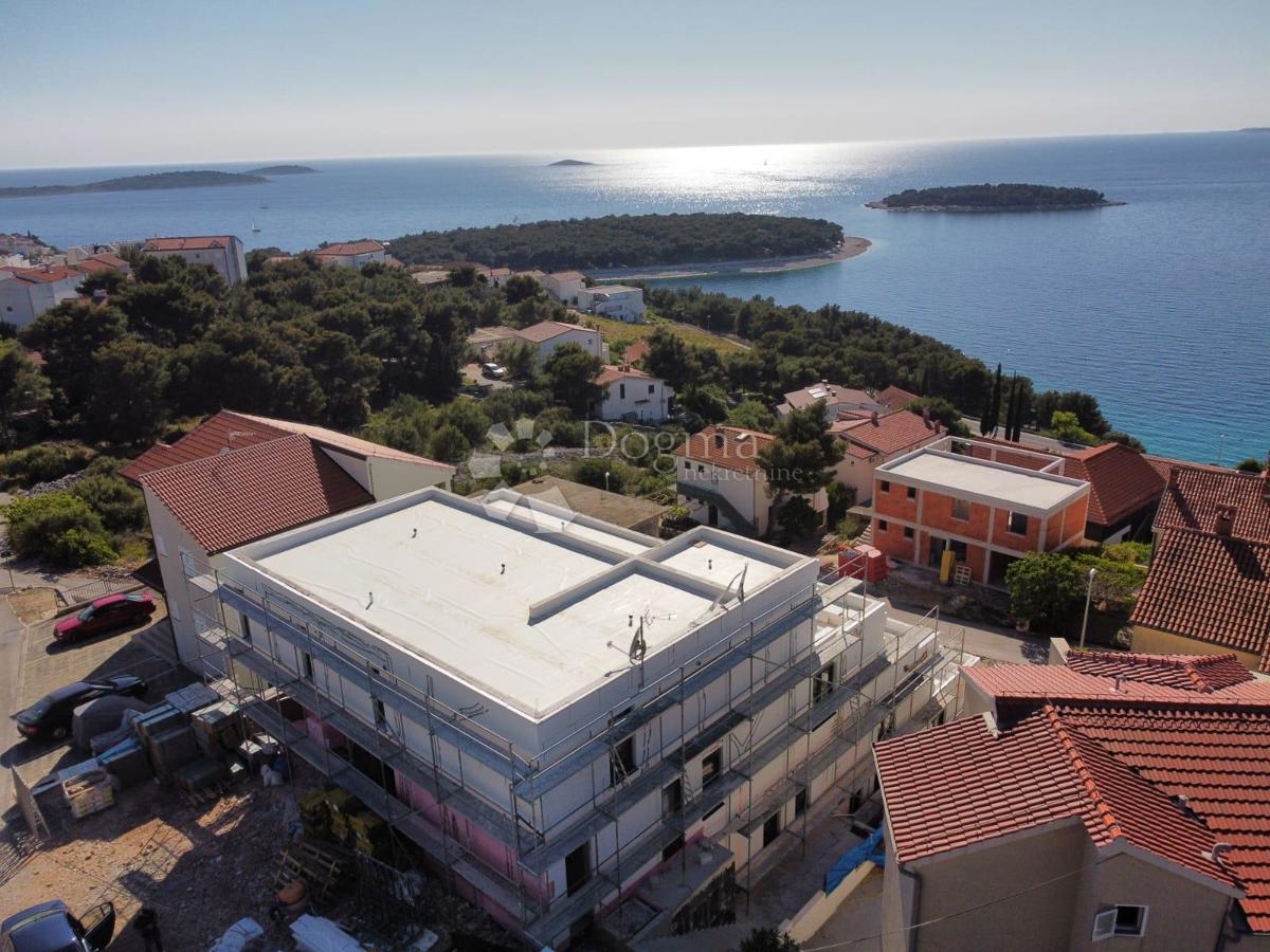 PRIMOŠTEN