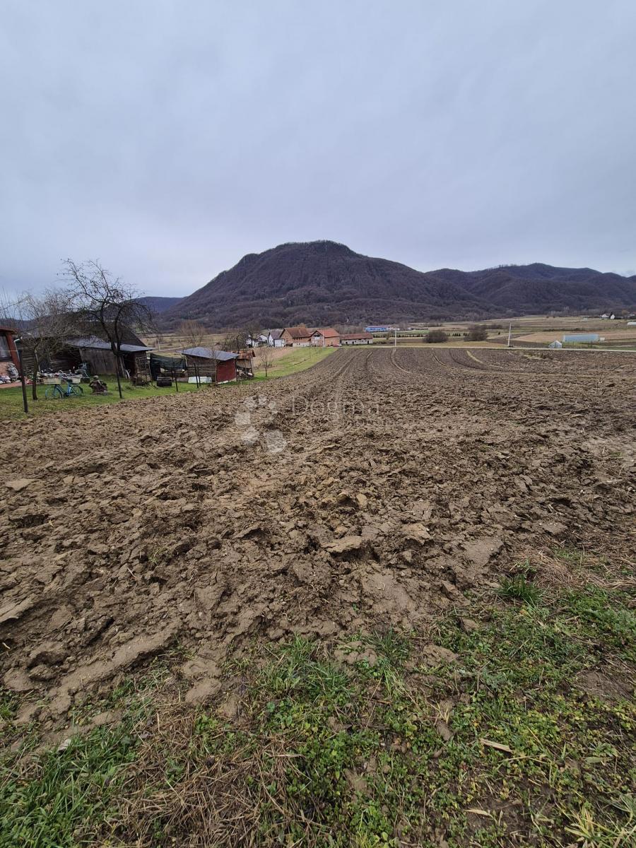 ZAVRŠJE PODBELSKO