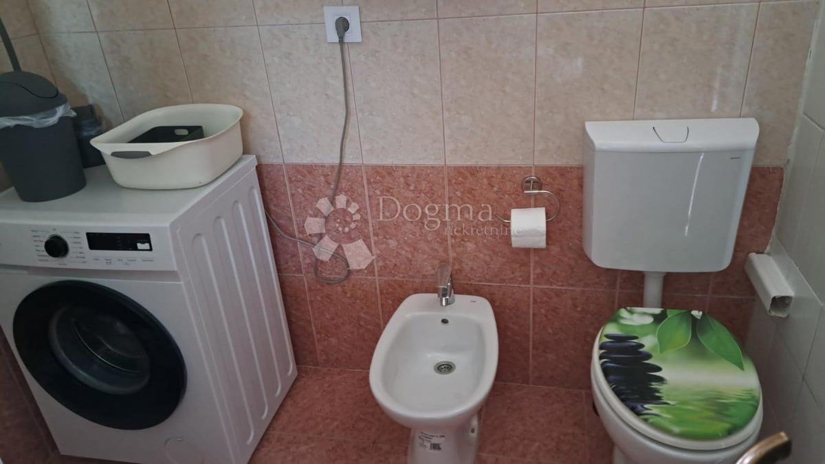 PJEŠČANA UVALA