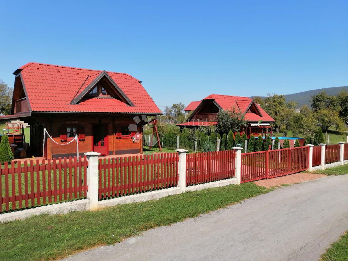 LIČKO LEŠĆE