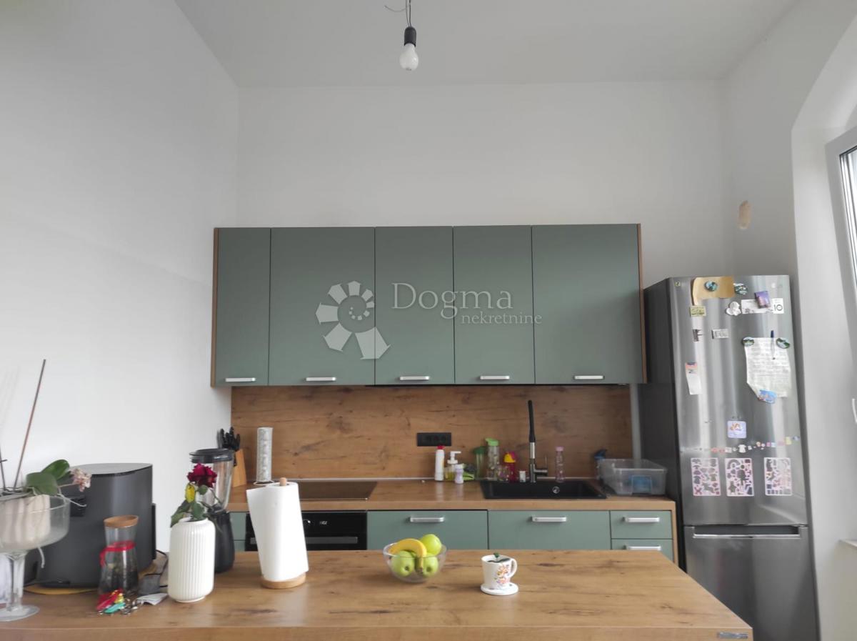 Appartamento PULA, 255.000 €
