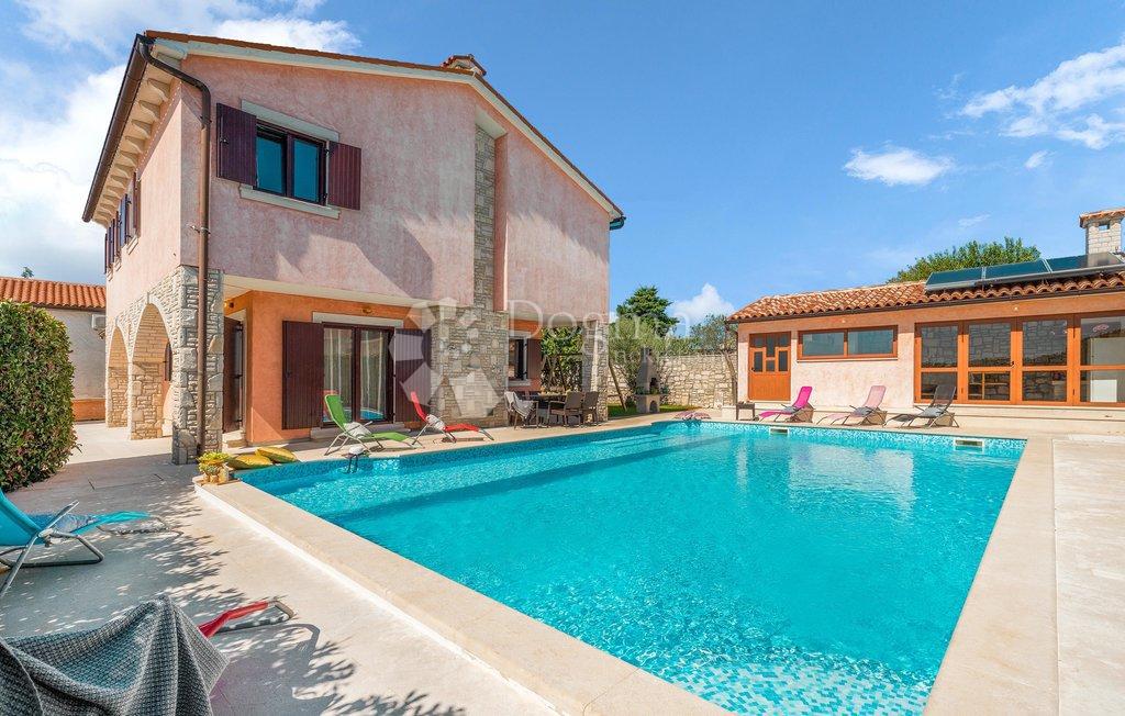 Дом BARBAN, 490.000 €