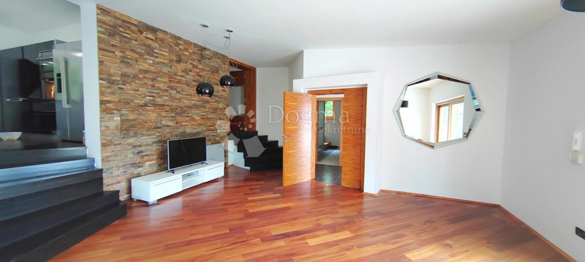 Appartamento SAMOBOR, 635.000 €