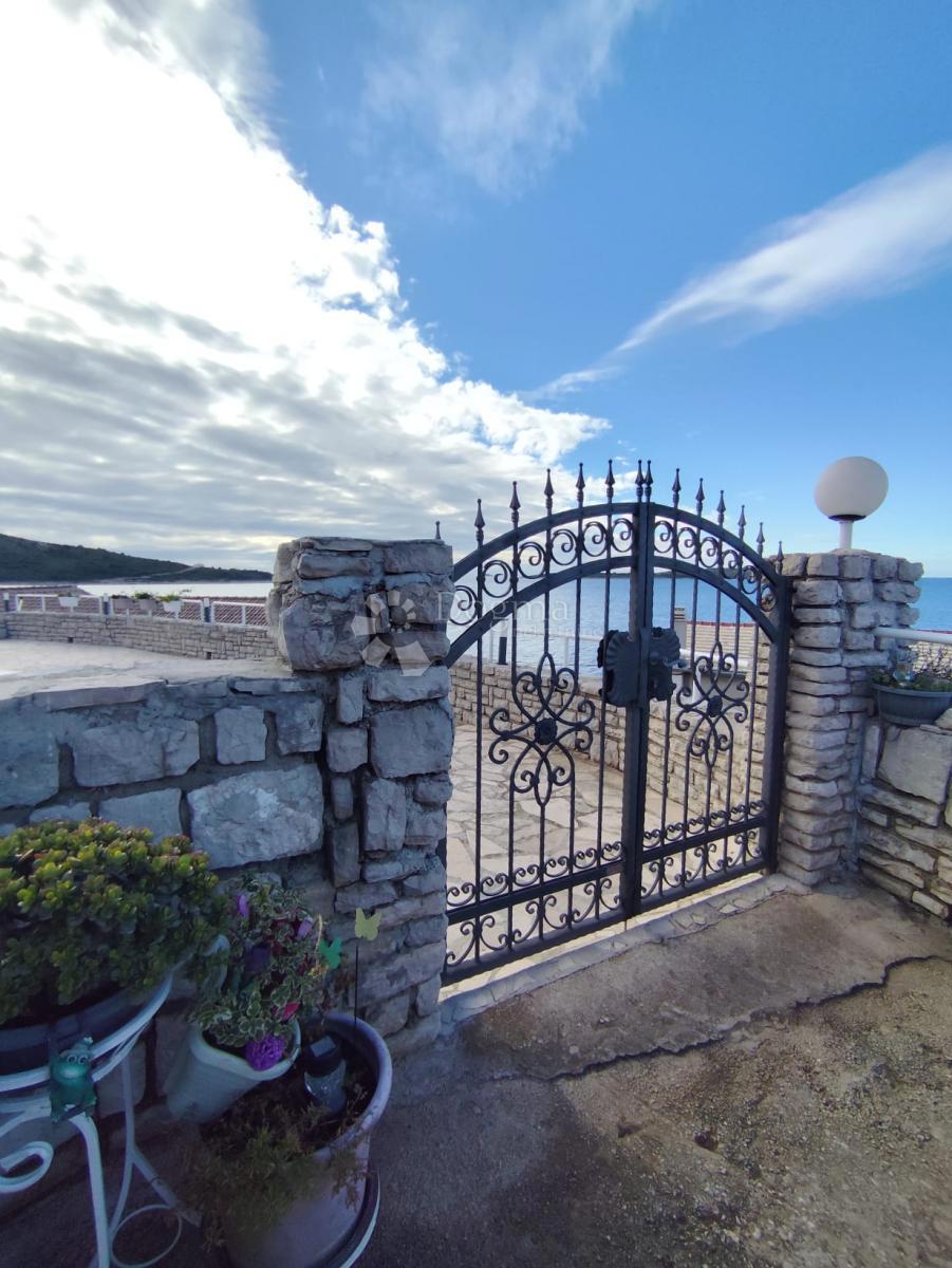 Casa PRIMOŠTEN, 1.900.000 €