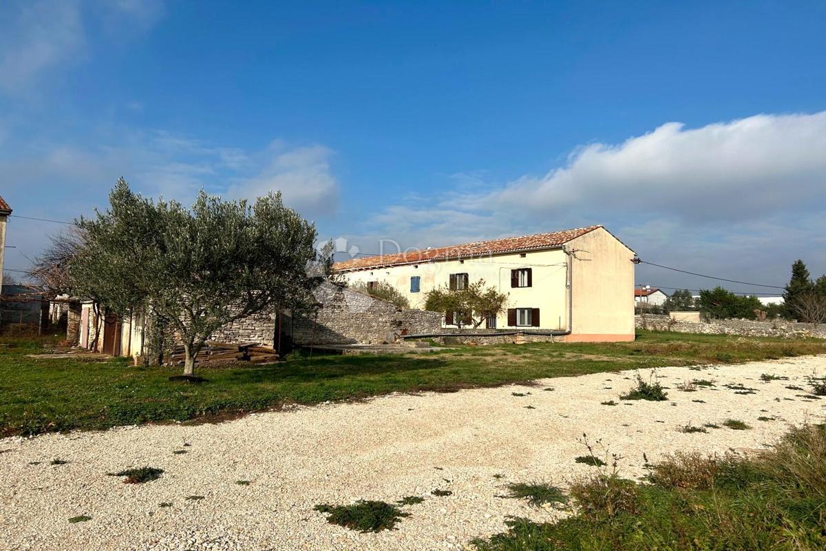 Дом VODNJAN, 360.000 €