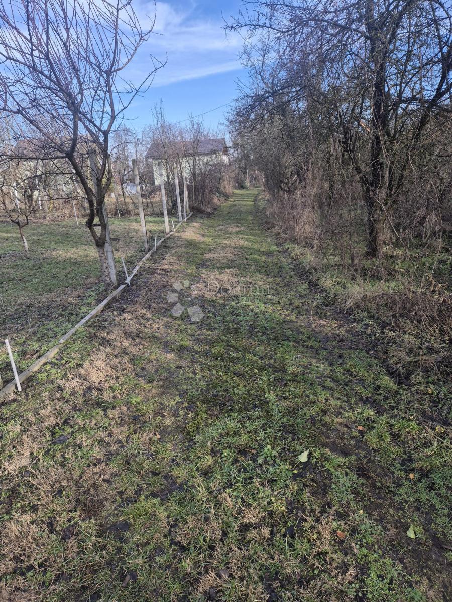 Terreno ERDUT, 22.000 €