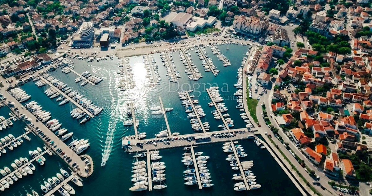 BIOGRAD NA MORU