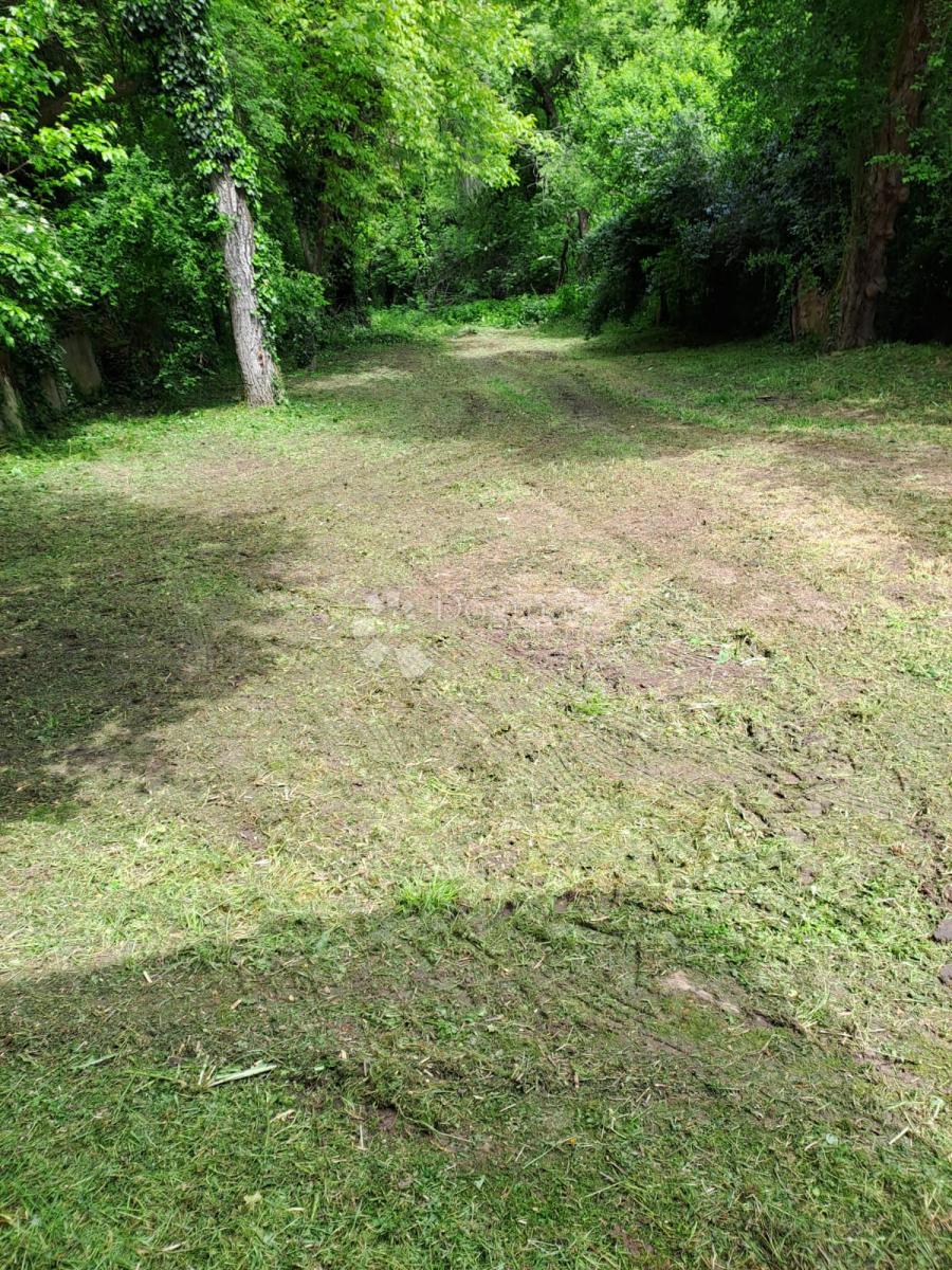 KRATEČKO