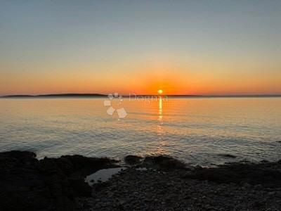 CRES