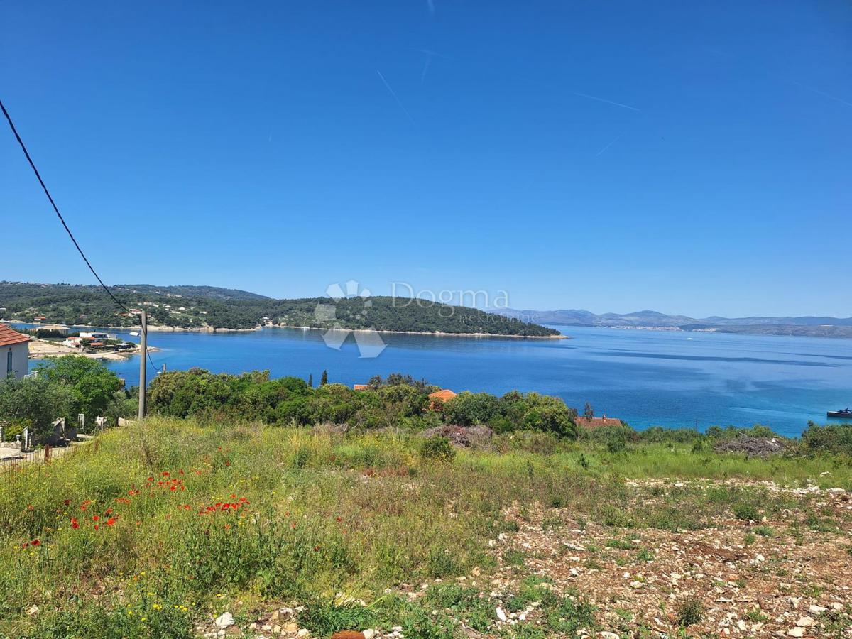Участок ŠOLTA, 263.000 €