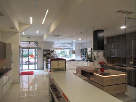 Locale commerciale PULA, 456.250 €