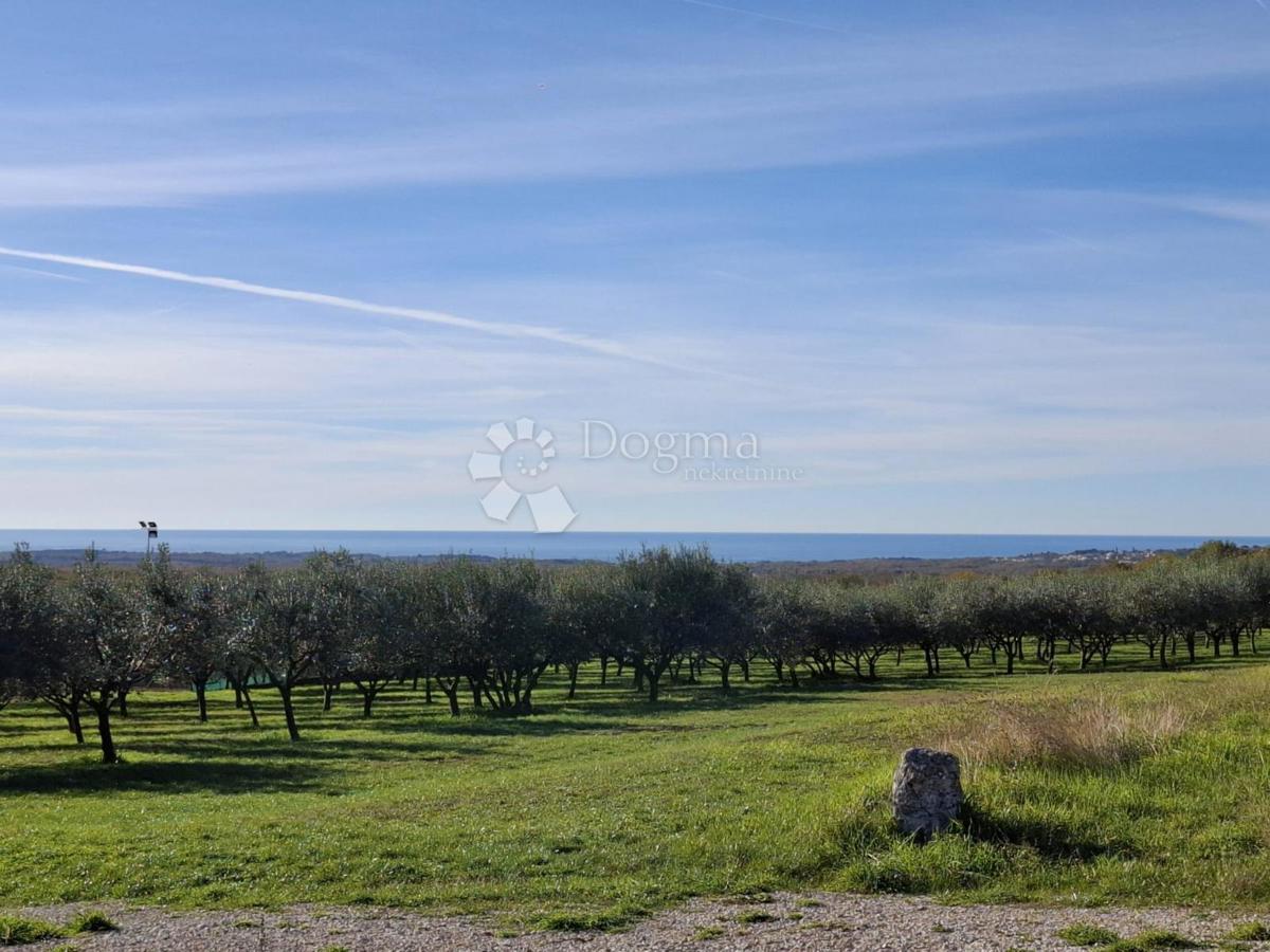 Участок POREČ, 156.000 €