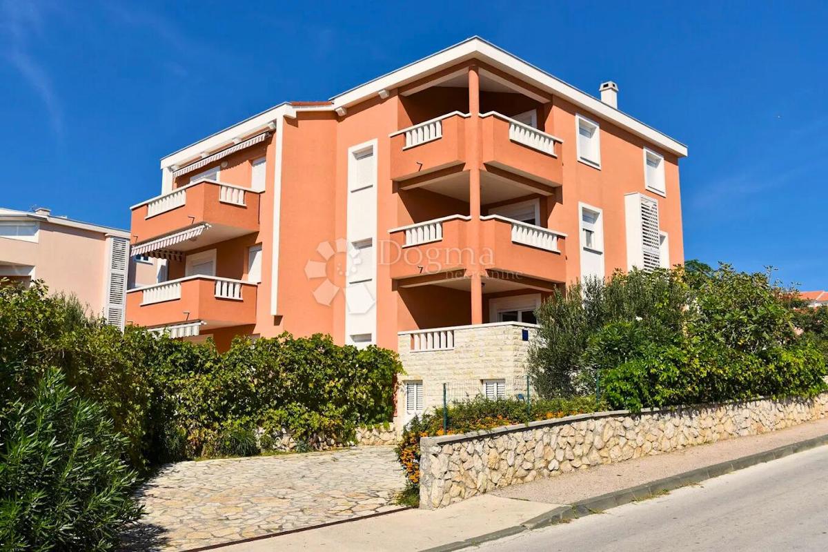 Appartamento NOVALJA, 199.000 €