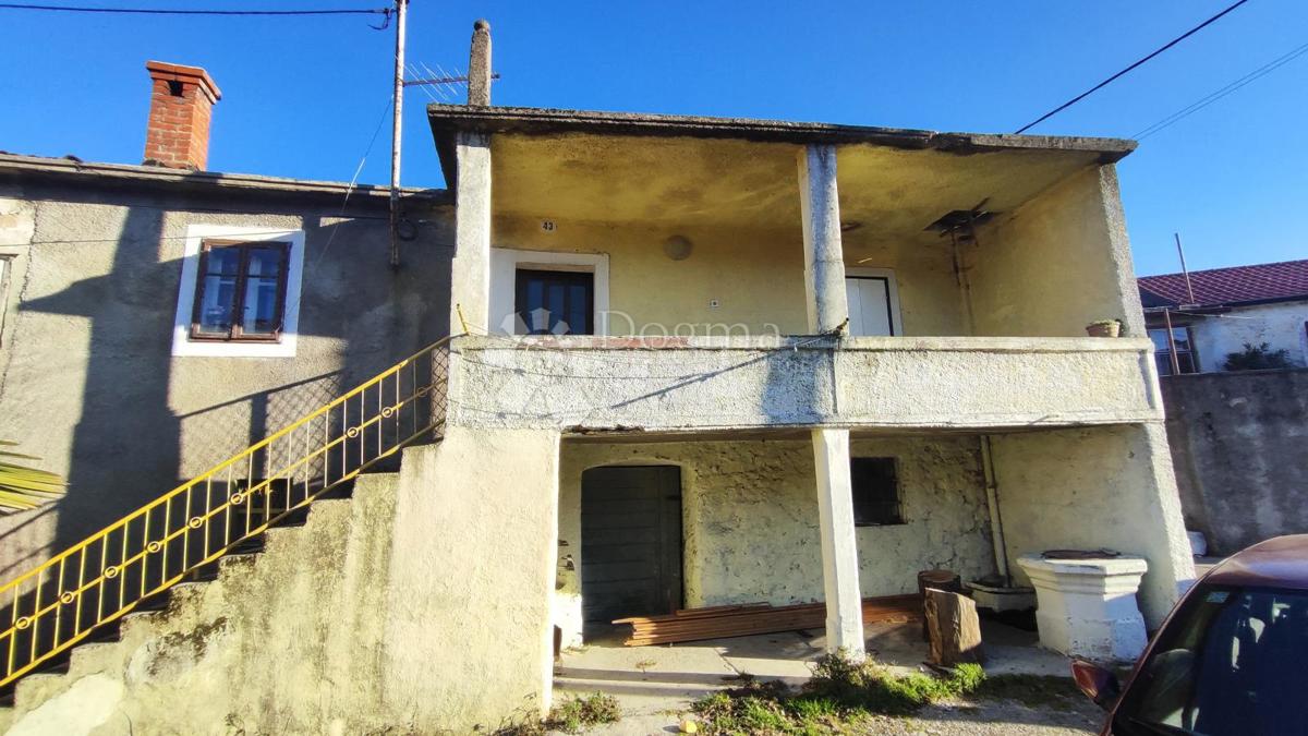 Дом JELENJE, 85.000 €