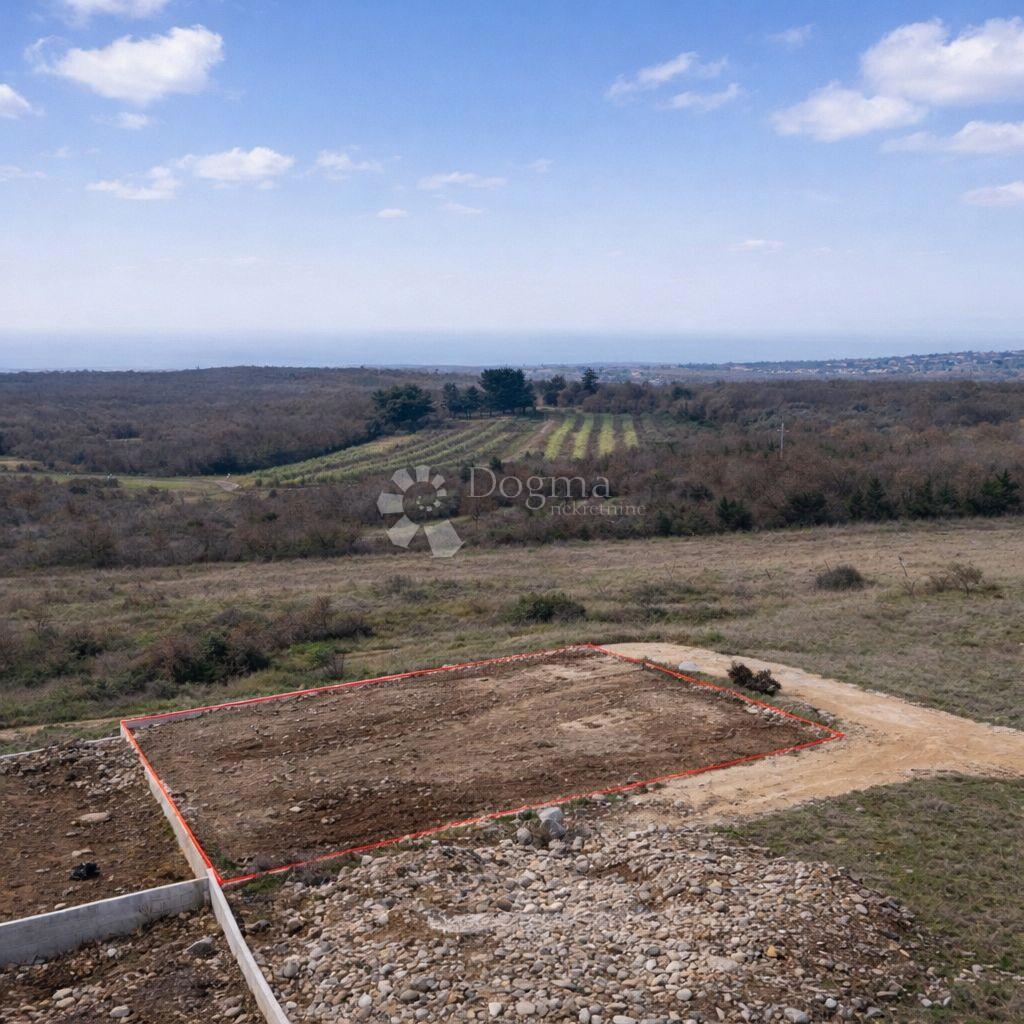 Terreno VIŠNJAN, 155.000 €