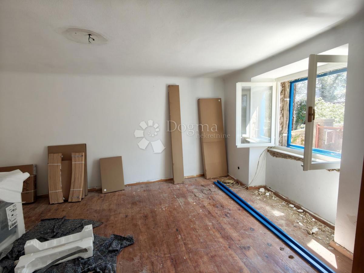 KOSTRENA SVETA LUCIJA