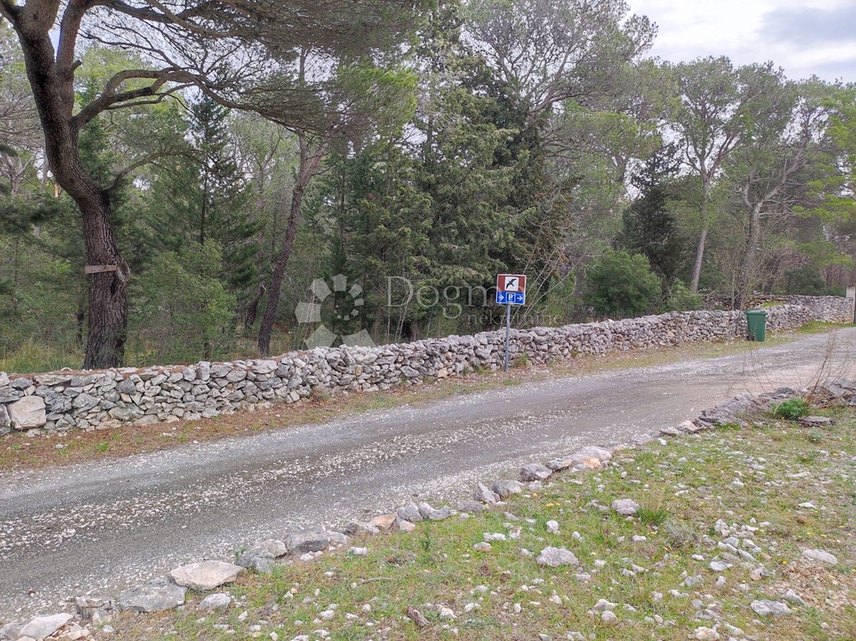 DUBRAVA KOD ŠIBENIKA