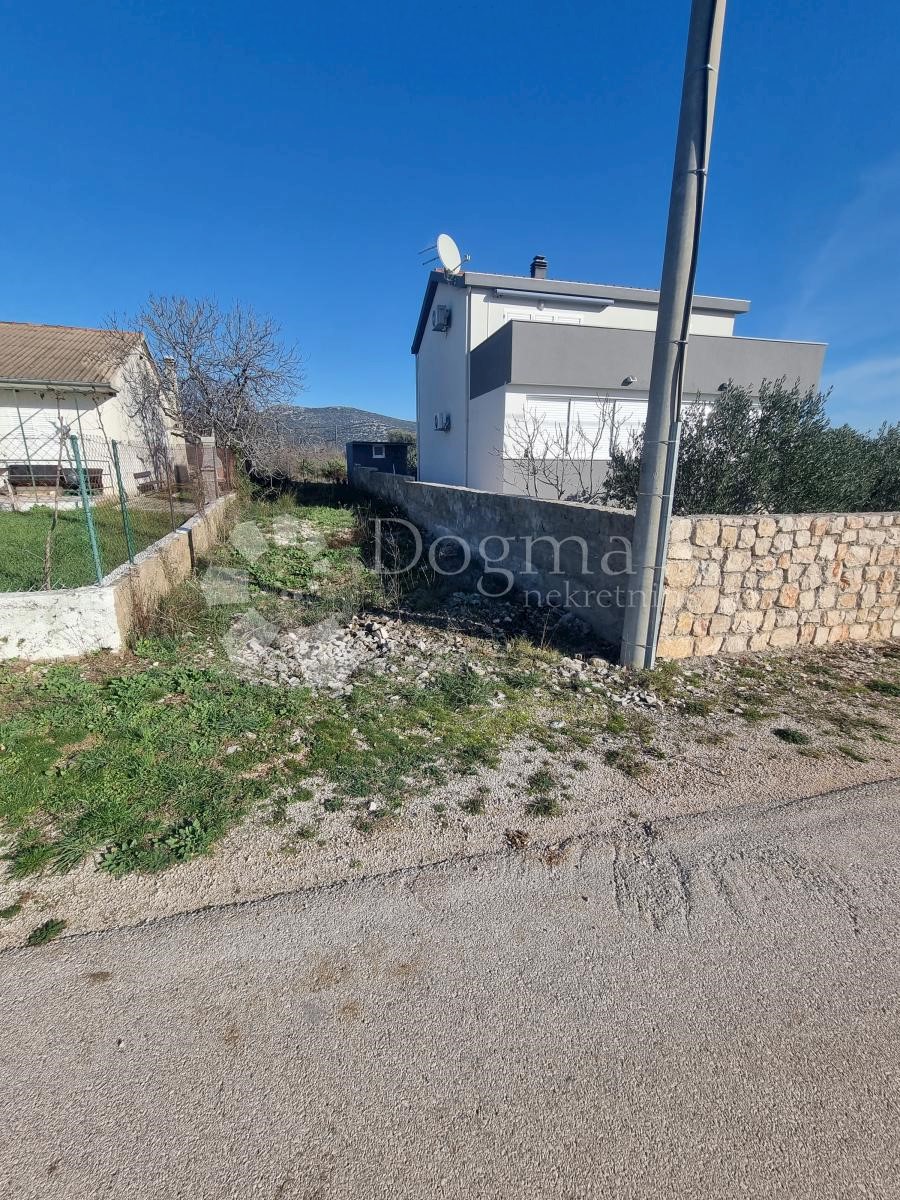DUBRAVA KOD TISNA
