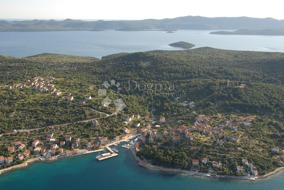 MALI IŽ