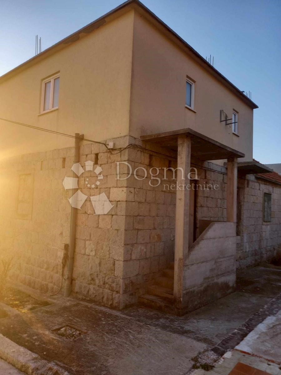 KUČINE