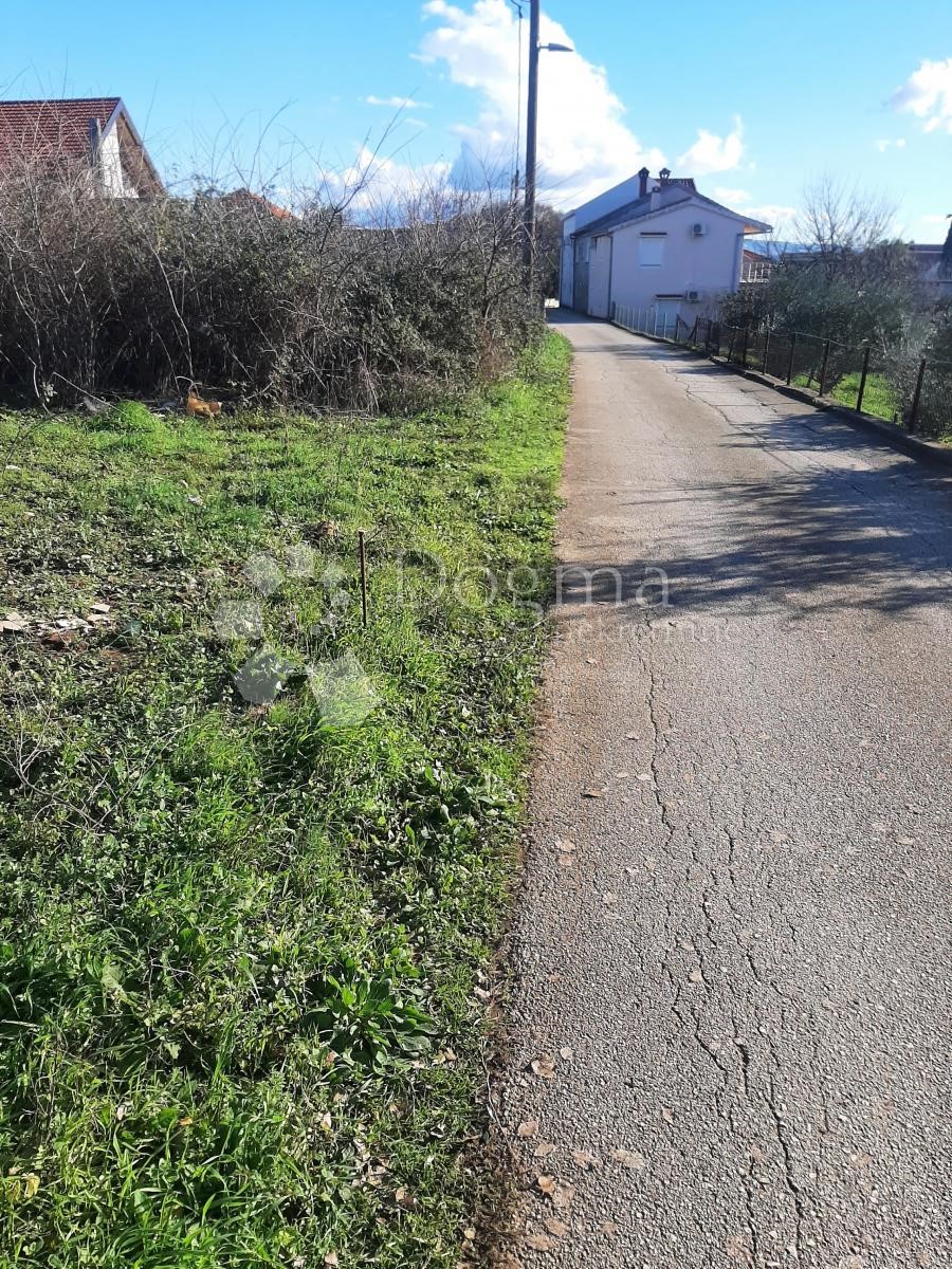 POSEDARJE