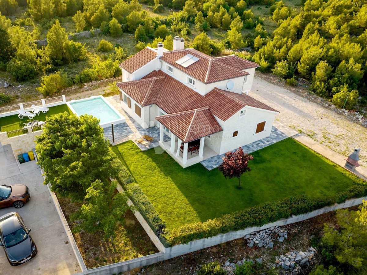 DUBRAVA KOD ŠIBENIKA